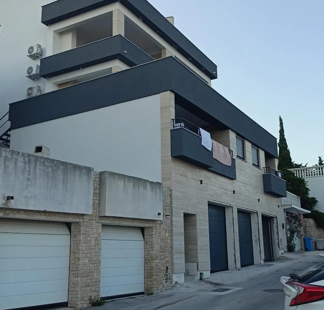Apartmani Srdarovic 3 드라게 아파트
