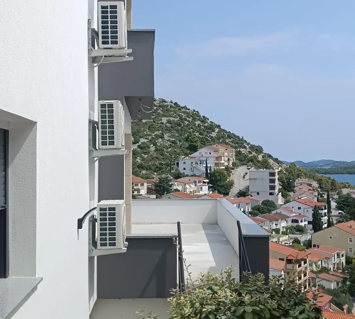 Apartmani Srdarovic 3 드라게